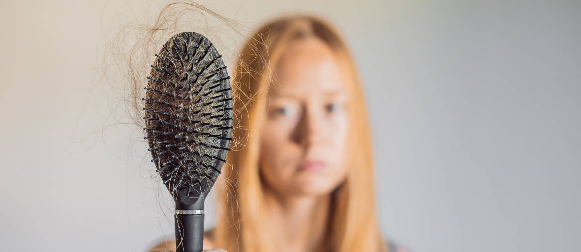 Repararea părului deteriorat: Sfaturi pentru ca părul tău să redevină sănătos