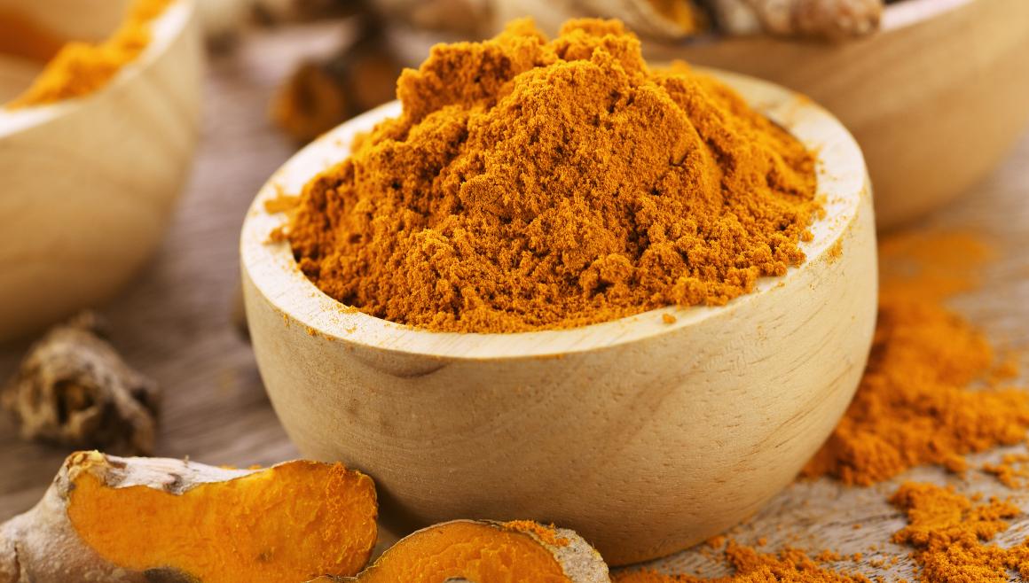 De ce să luați Turmeric pe stomacul gol